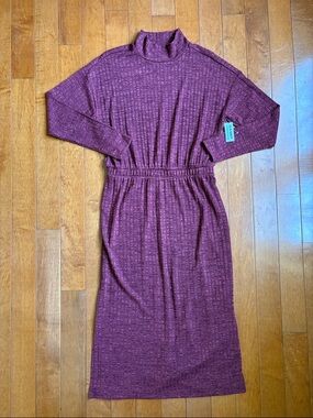 Old Navy Ribbed Mock Neck Dress
